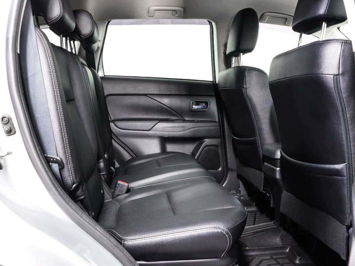 Продажа Б/У Митсубиши Оутлэндер. Фото: #12