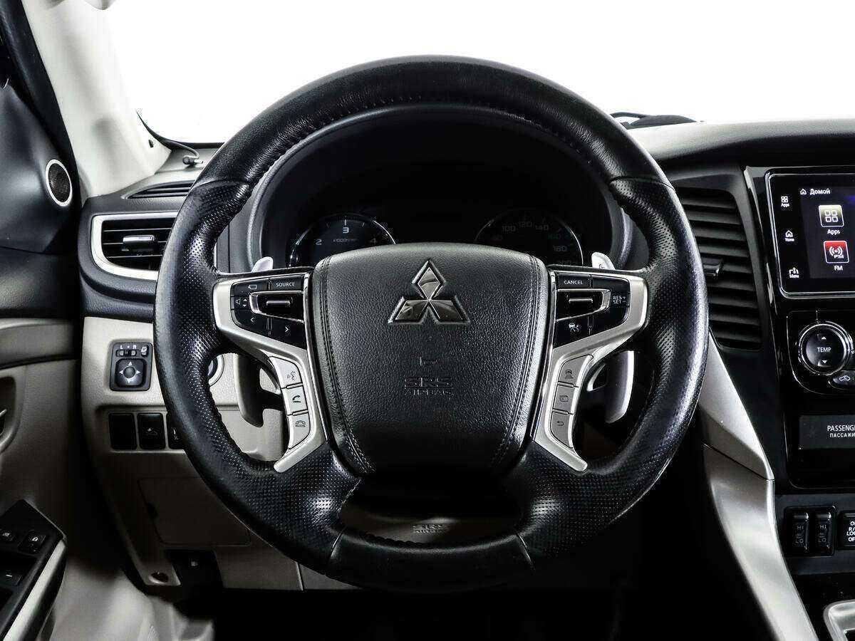Купить Mitsubishi Pajero Sport с пробегом. Фото: #15