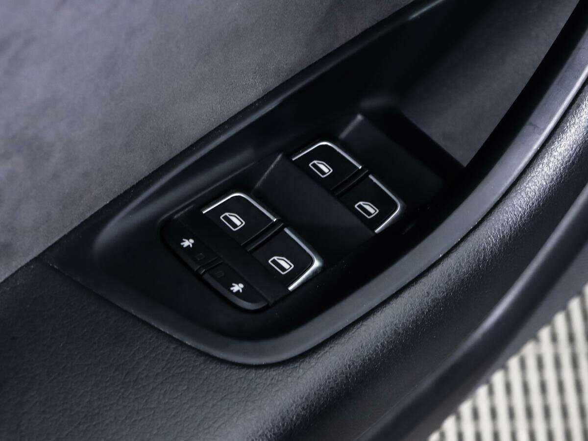 Купить Audi A6 с пробегом. Фото: #17