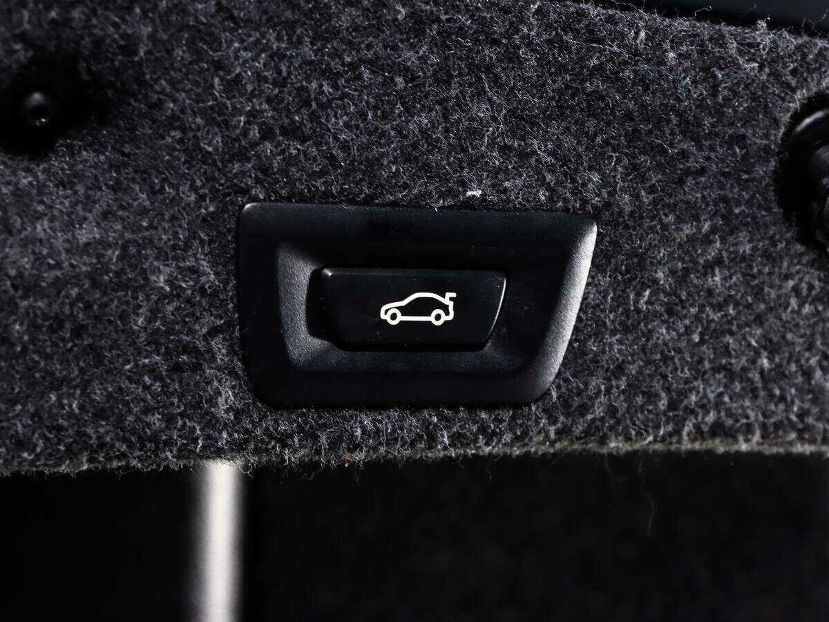 Купить BMW 5 серии с пробегом. Фото: #24