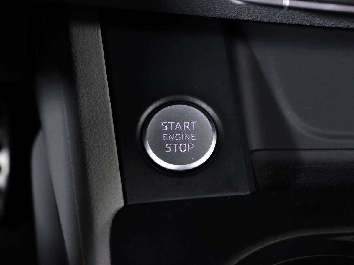 Купить Audi A4 с пробегом. Фото: #13