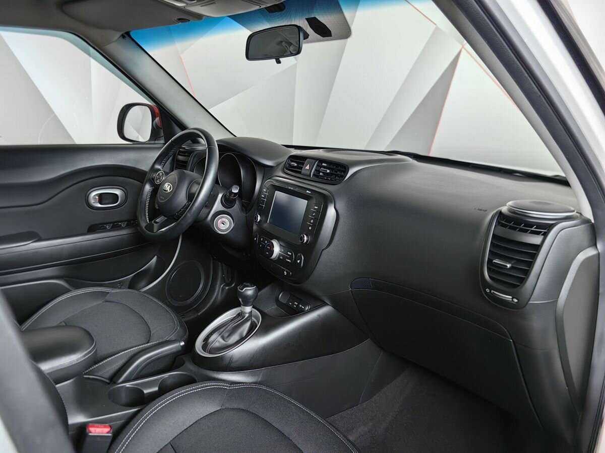 Купить Kia Soul с пробегом. Фото: #8