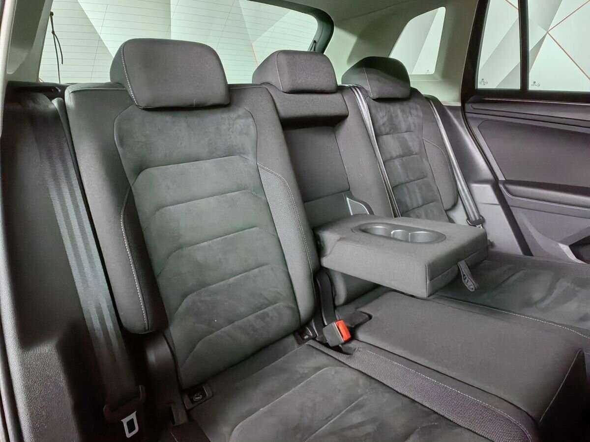 Купить Volkswagen Tiguan с пробегом. Фото: #12