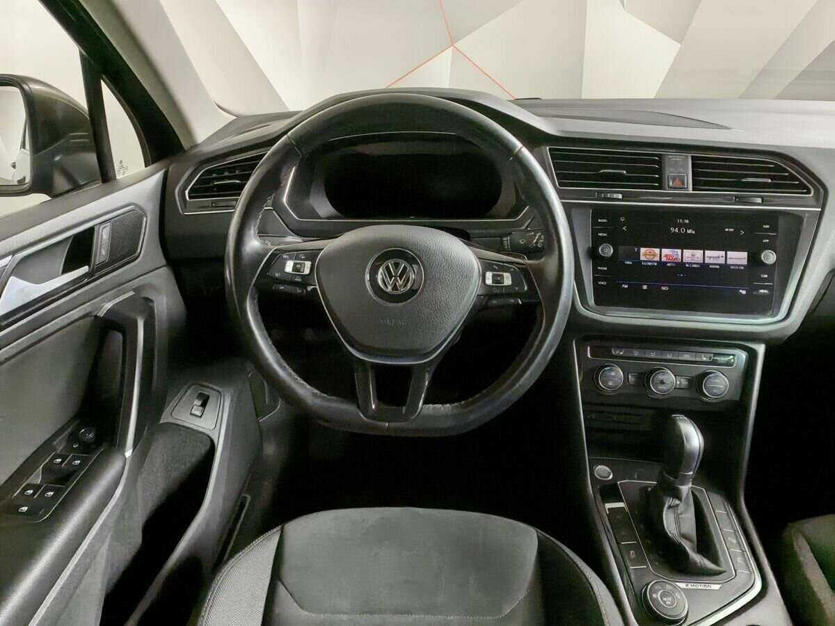 Купить Volkswagen Tiguan с пробегом. Фото: #14