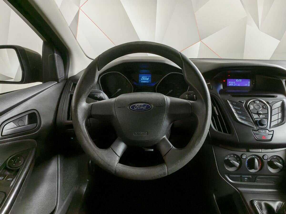 Купить Ford Focus с пробегом. Фото: #14
