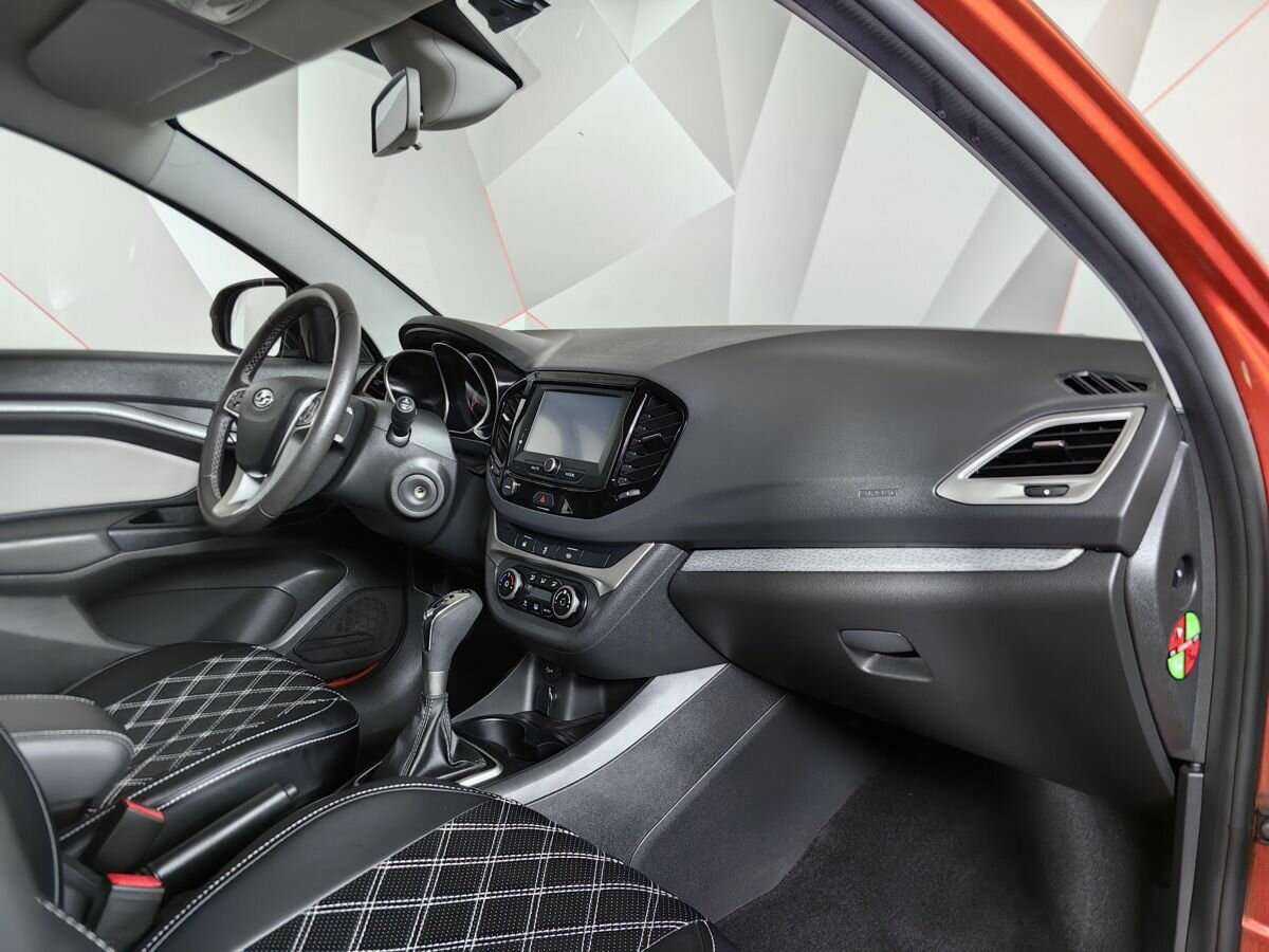 Купить Lada (ВАЗ) Vesta с пробегом. Фото: #8