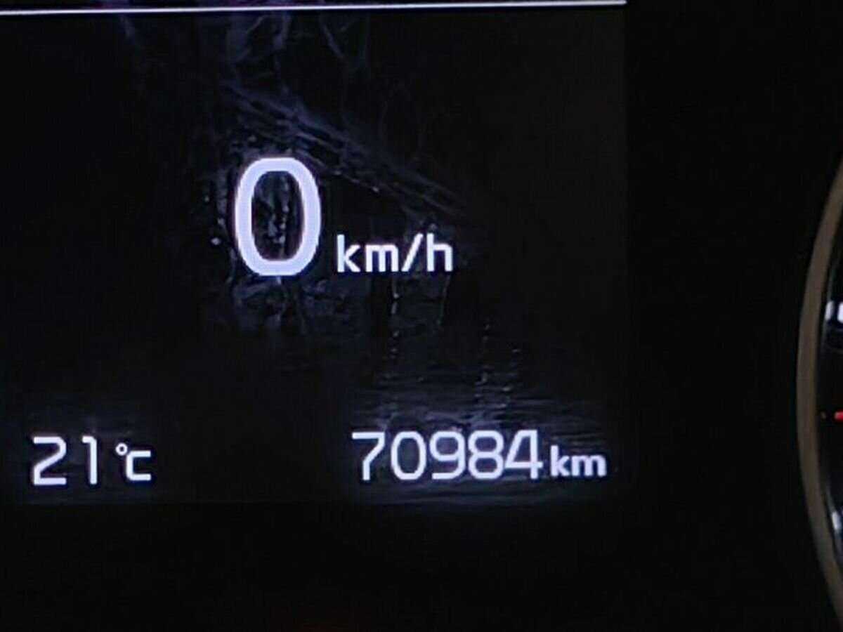 Купить Kia Seltos с пробегом. Фото: #16