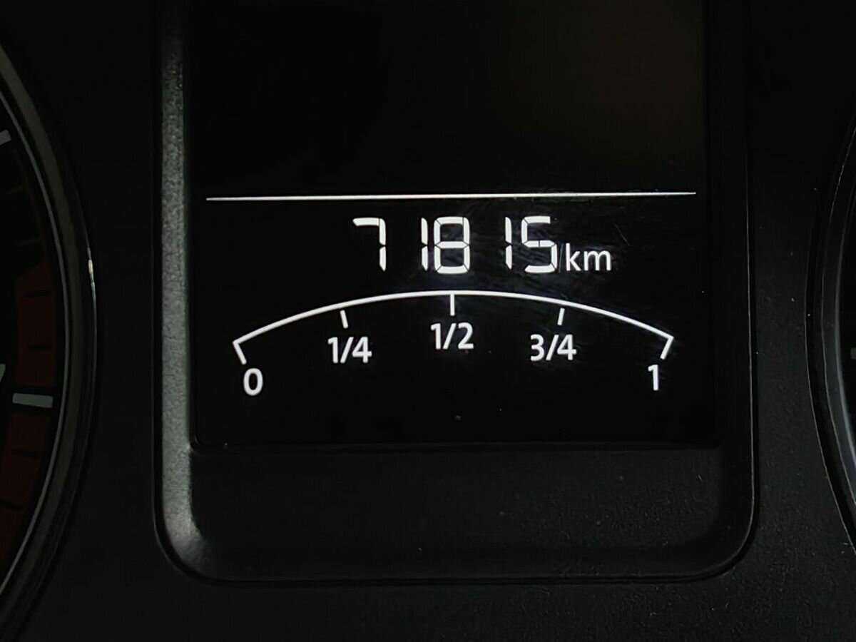 Купить Volkswagen Polo с пробегом. Фото: #15