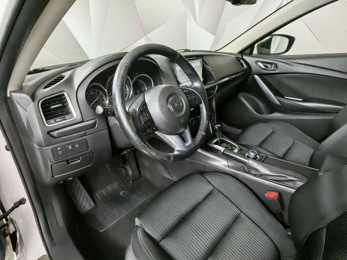 Купить Mazda 6 с пробегом. Фото: #13