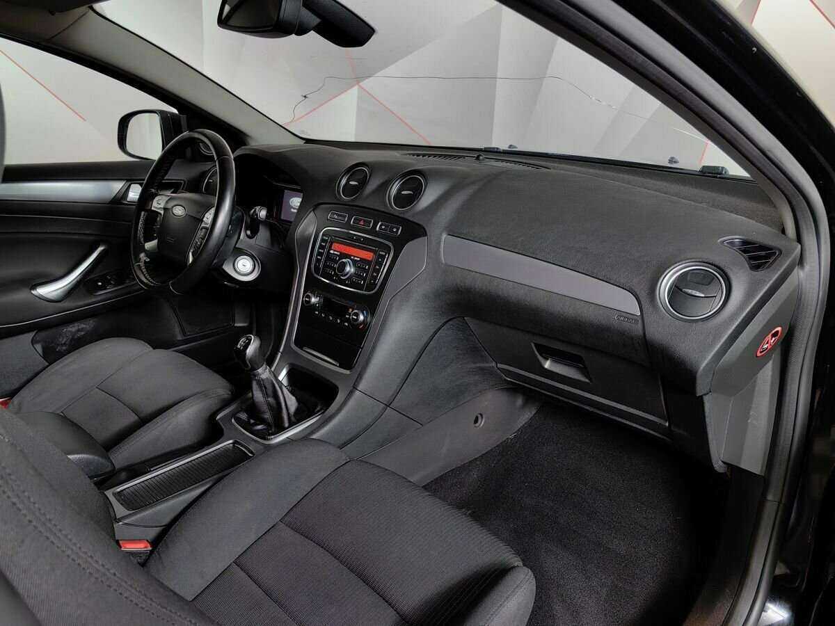 Купить Ford Mondeo с пробегом. Фото: #8