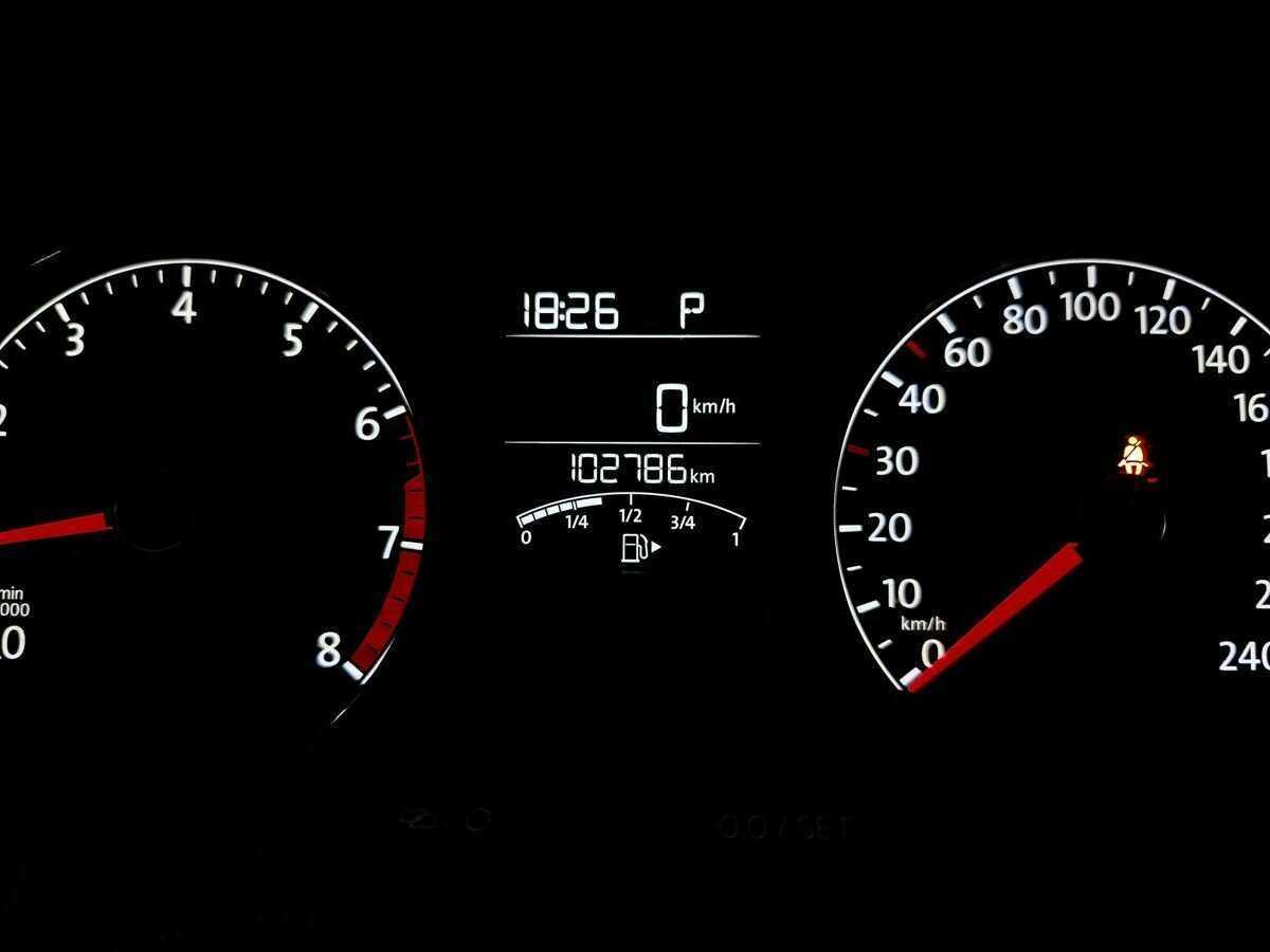 Купить Volkswagen Polo с пробегом. Фото: #16