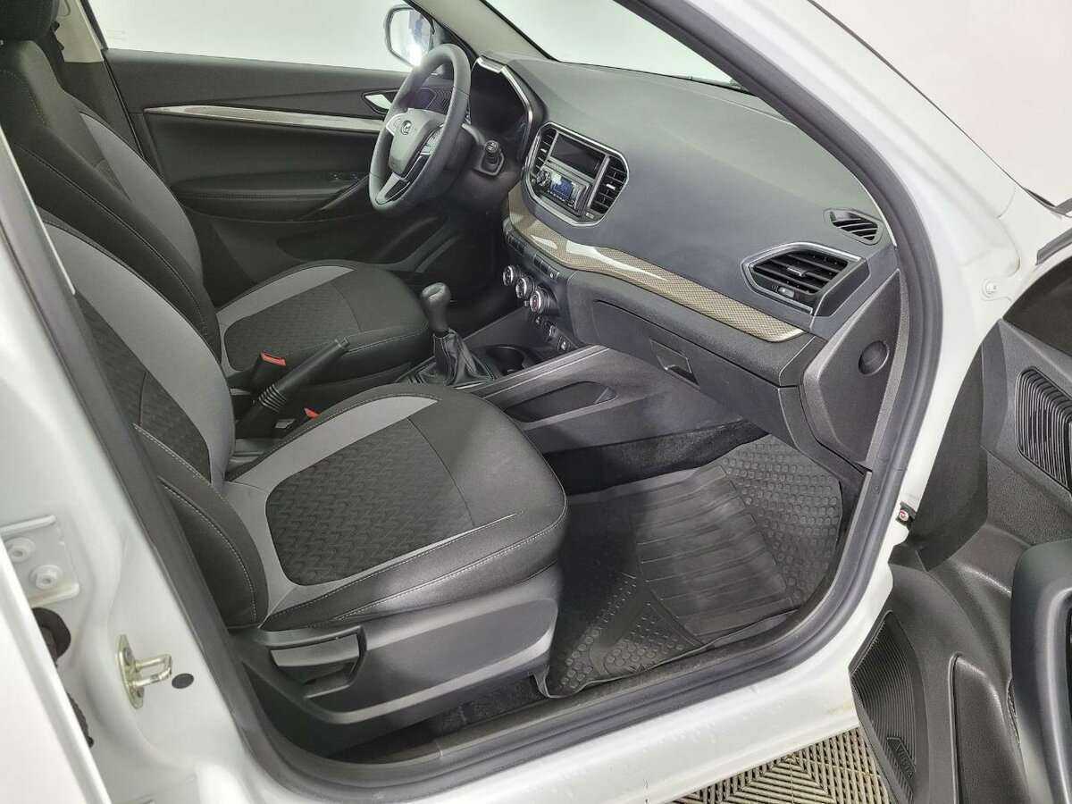 Купить Lada (ВАЗ) Vesta с пробегом. Фото: #13