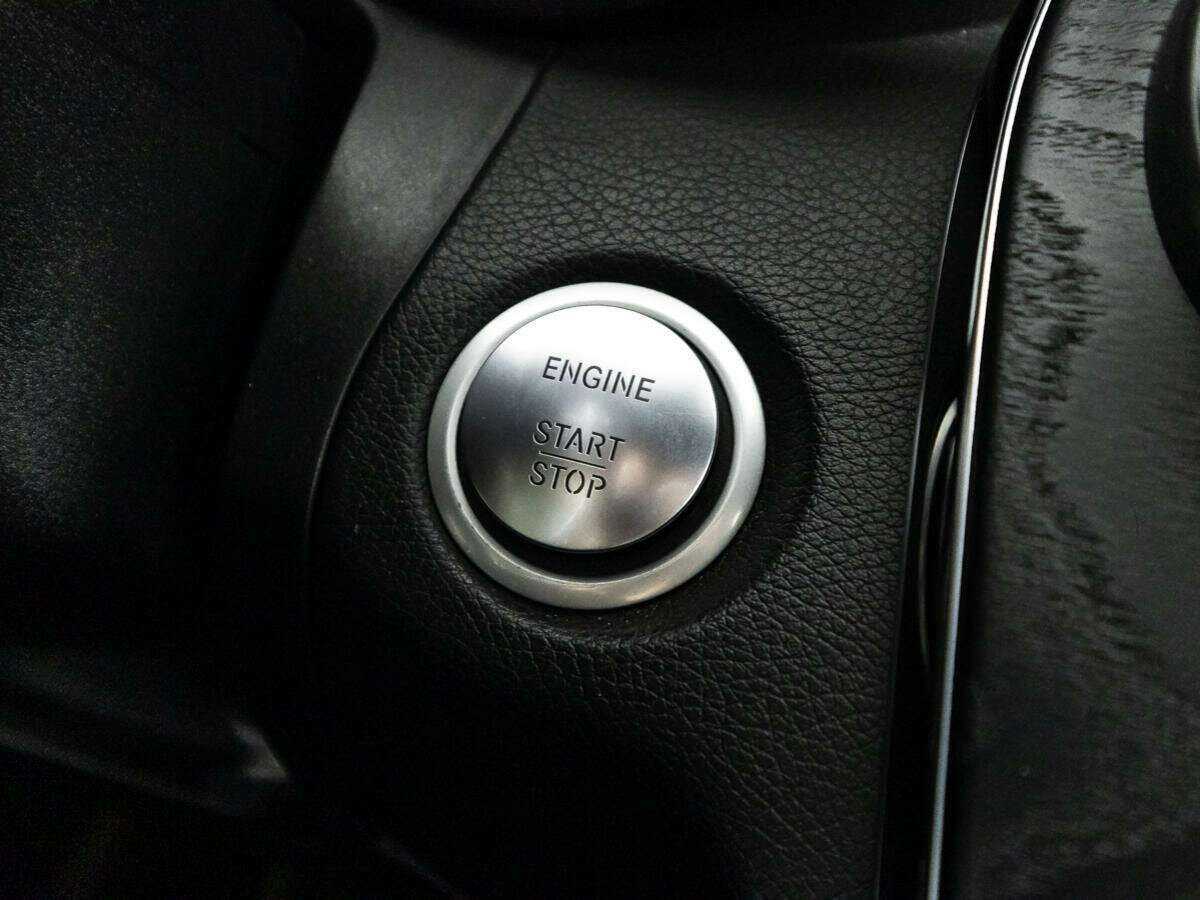 Купить Mercedes-Benz C-Класс с пробегом. Фото: #17