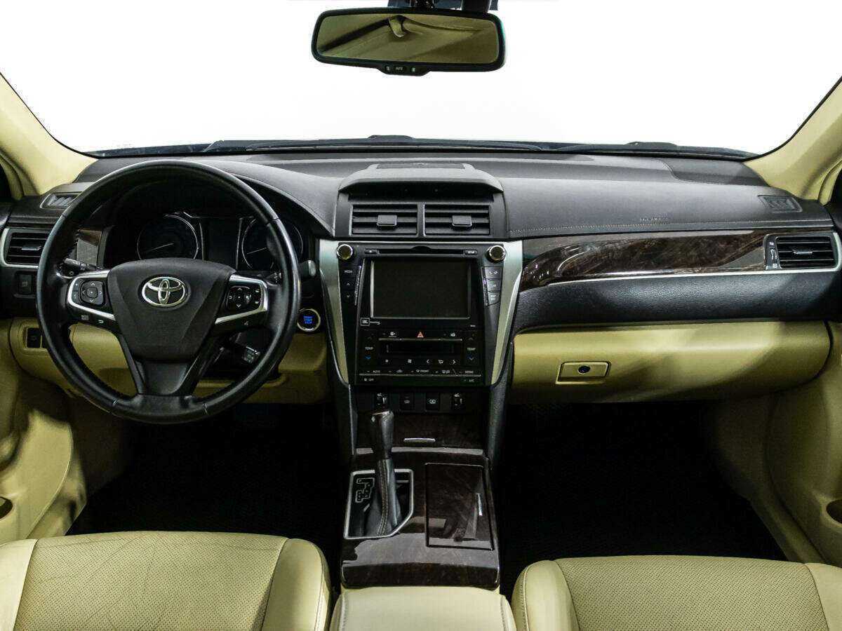 Купить Toyota Camry с пробегом. Фото: #12