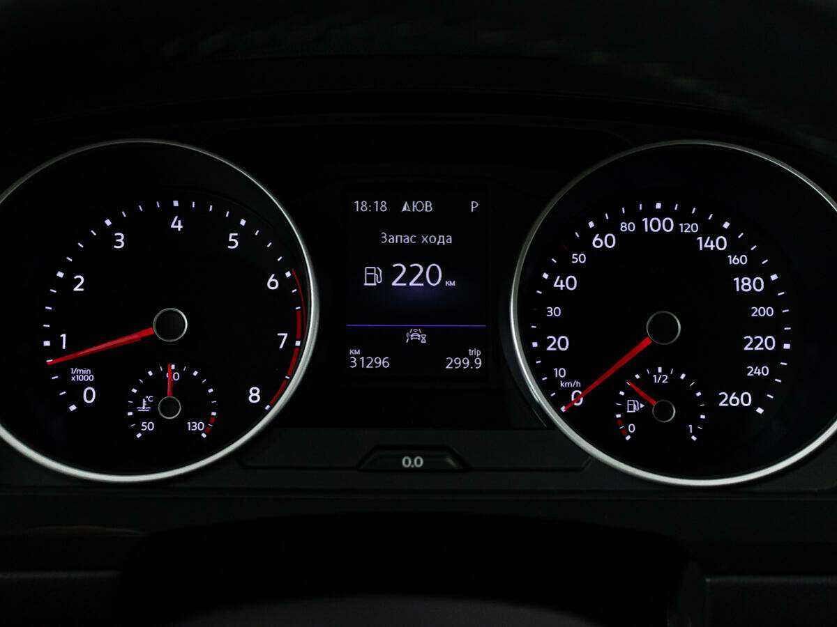 Купить Volkswagen Tiguan с пробегом. Фото: #11