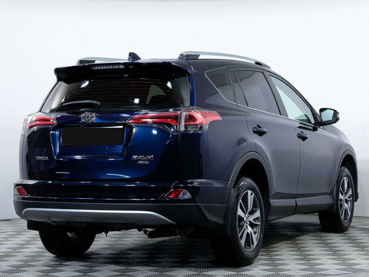 Купить Toyota RAV4 с пробегом. Фото: #3