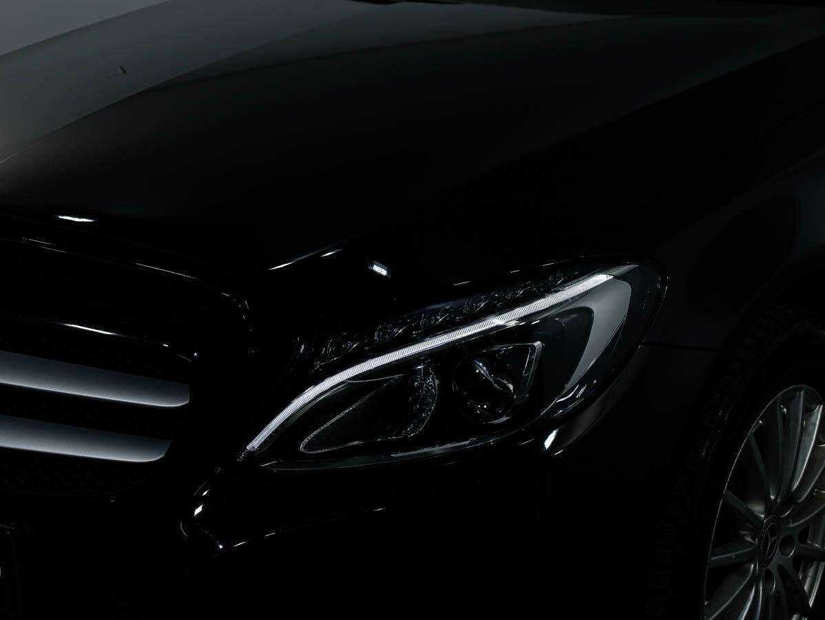 Купить Mercedes-Benz C-Класс с пробегом. Фото: #23