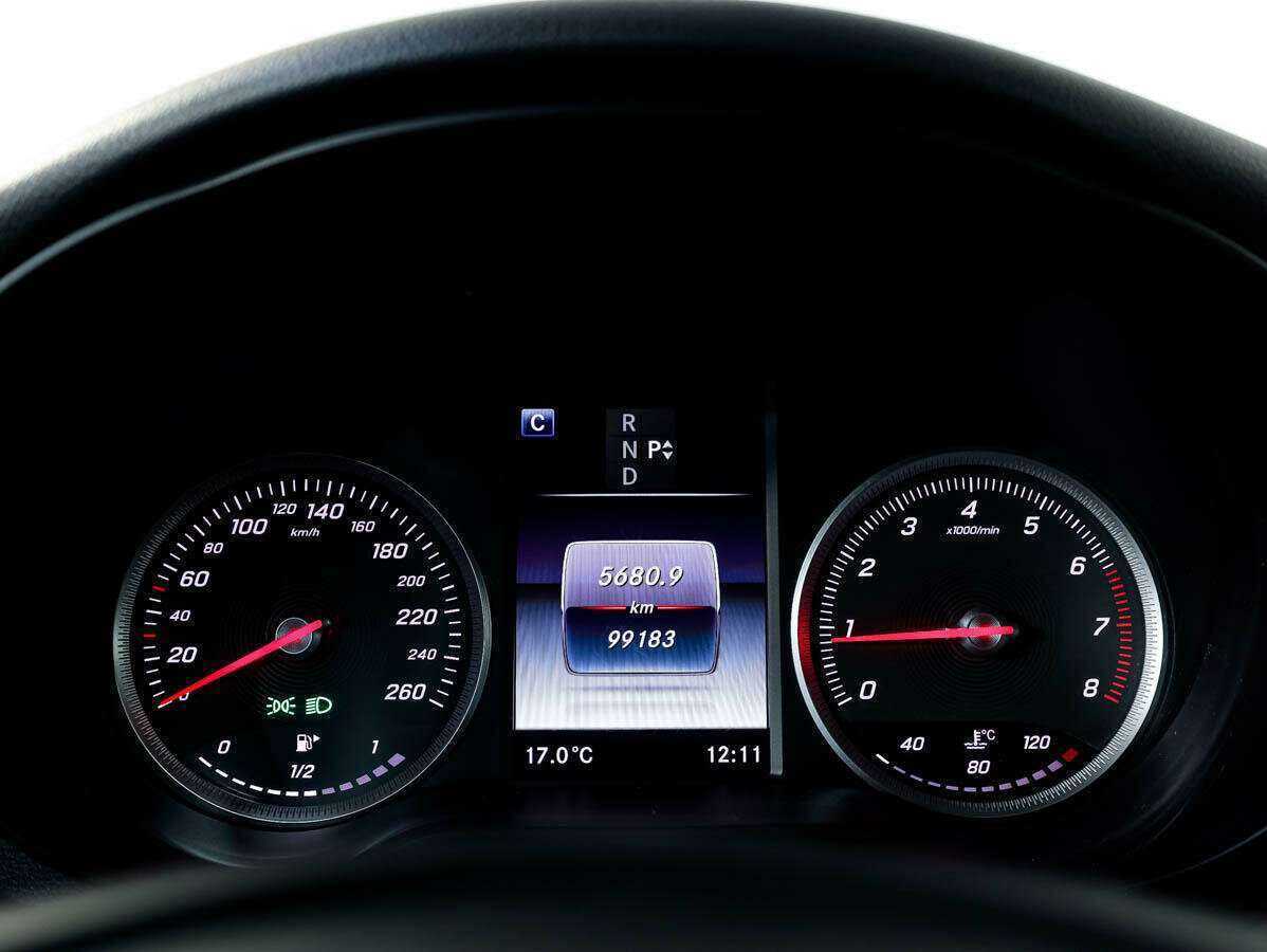 Купить Mercedes-Benz C-Класс с пробегом. Фото: #25