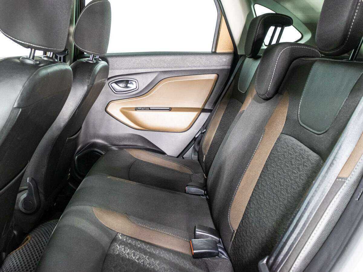 Купить Lada (ВАЗ) XRAY с пробегом. Фото: #9