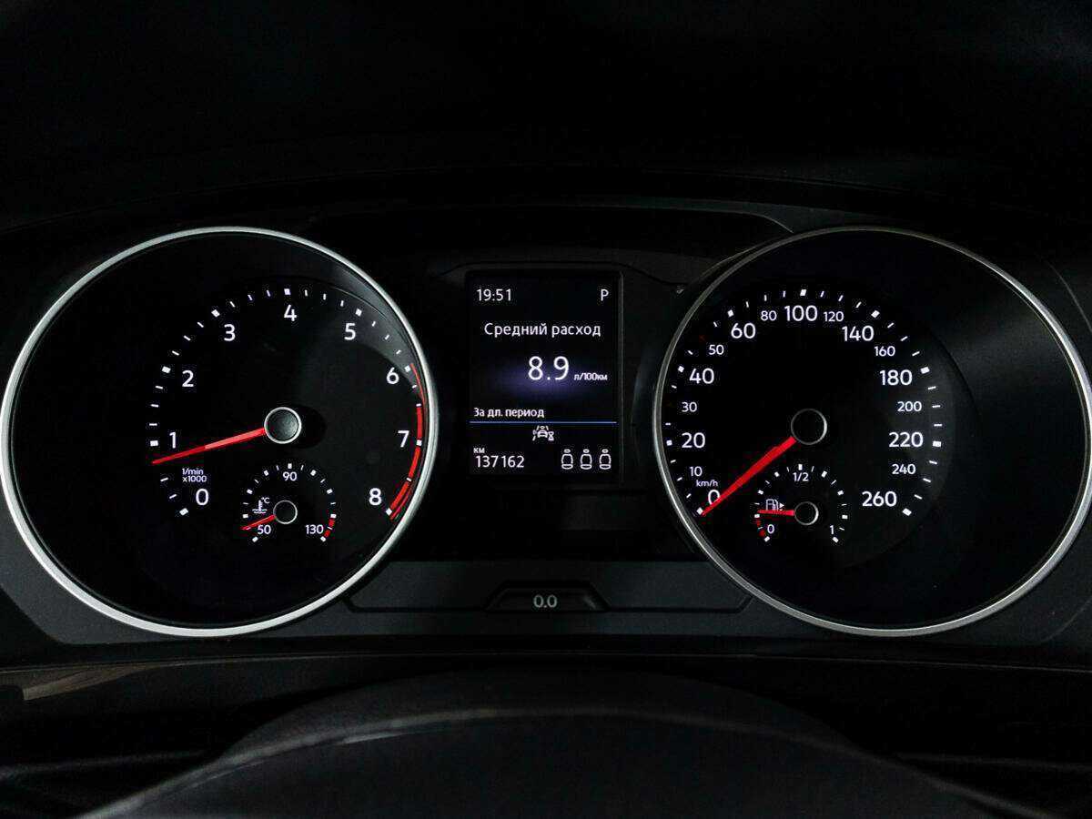 Купить Volkswagen Tiguan с пробегом. Фото: #11