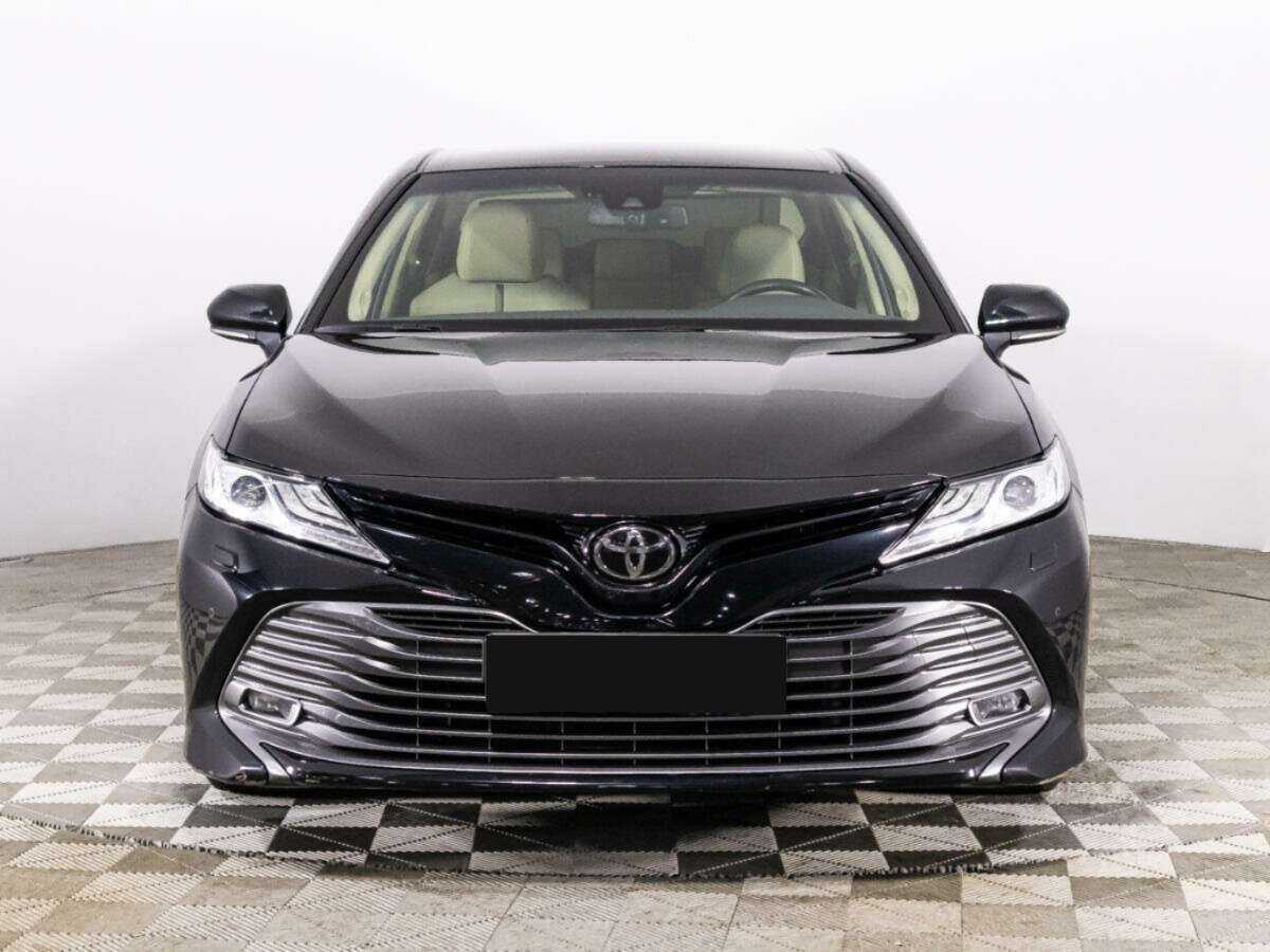Купить Toyota Camry с пробегом. Фото: #1