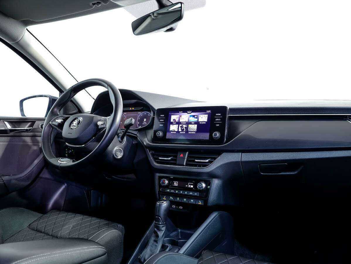 Купить Skoda Rapid с пробегом. Фото: #7