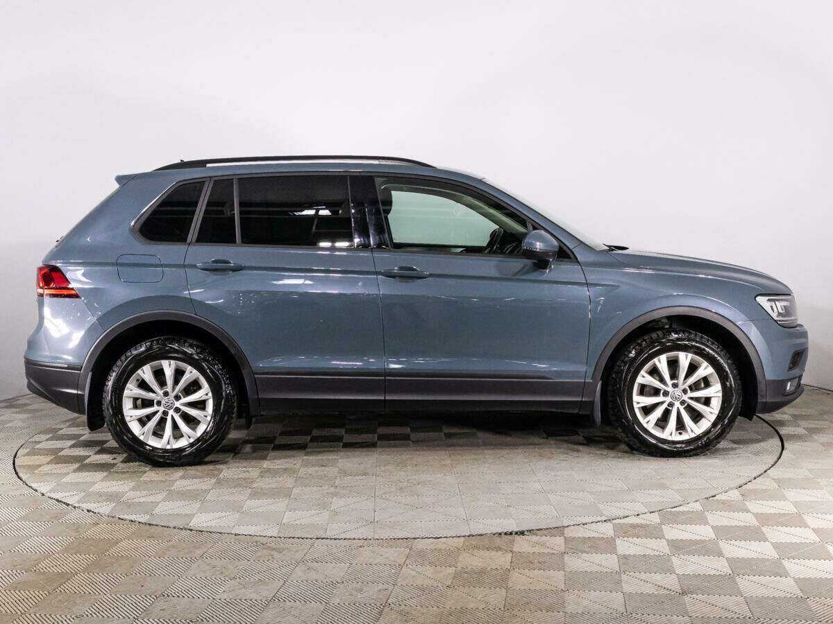 Купить Volkswagen Tiguan с пробегом. Фото: #3