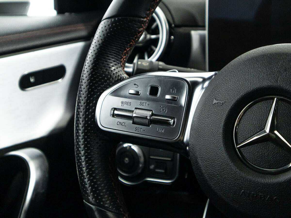 Купить Mercedes-Benz CLA с пробегом. Фото: #18