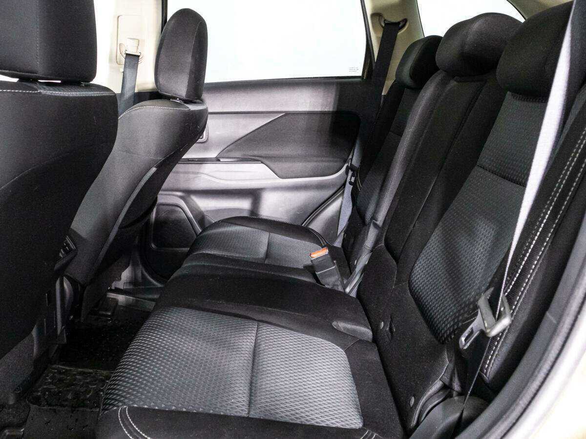 Продажа Б/У Митсубиши Оутлэндер. Фото: #9