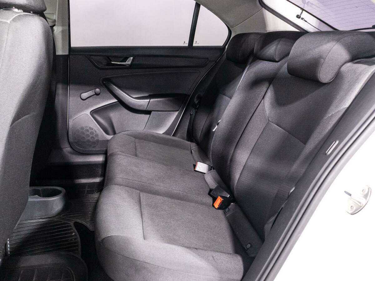 Продажа Б/У Шкода Рапид. Фото: #9