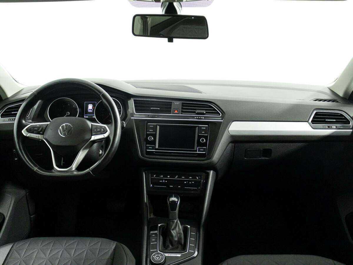 Купить Volkswagen Tiguan с пробегом. Фото: #12