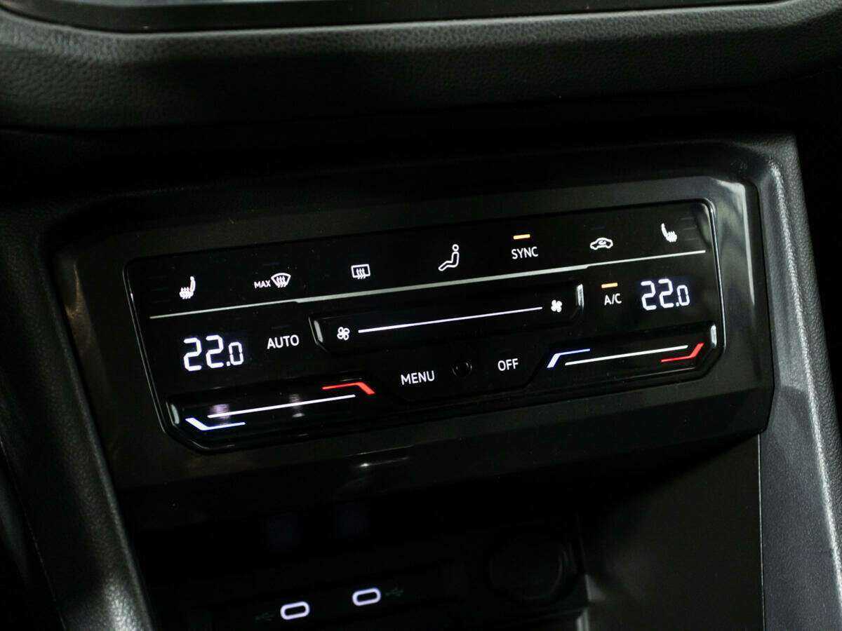 Купить Volkswagen Tiguan с пробегом. Фото: #15