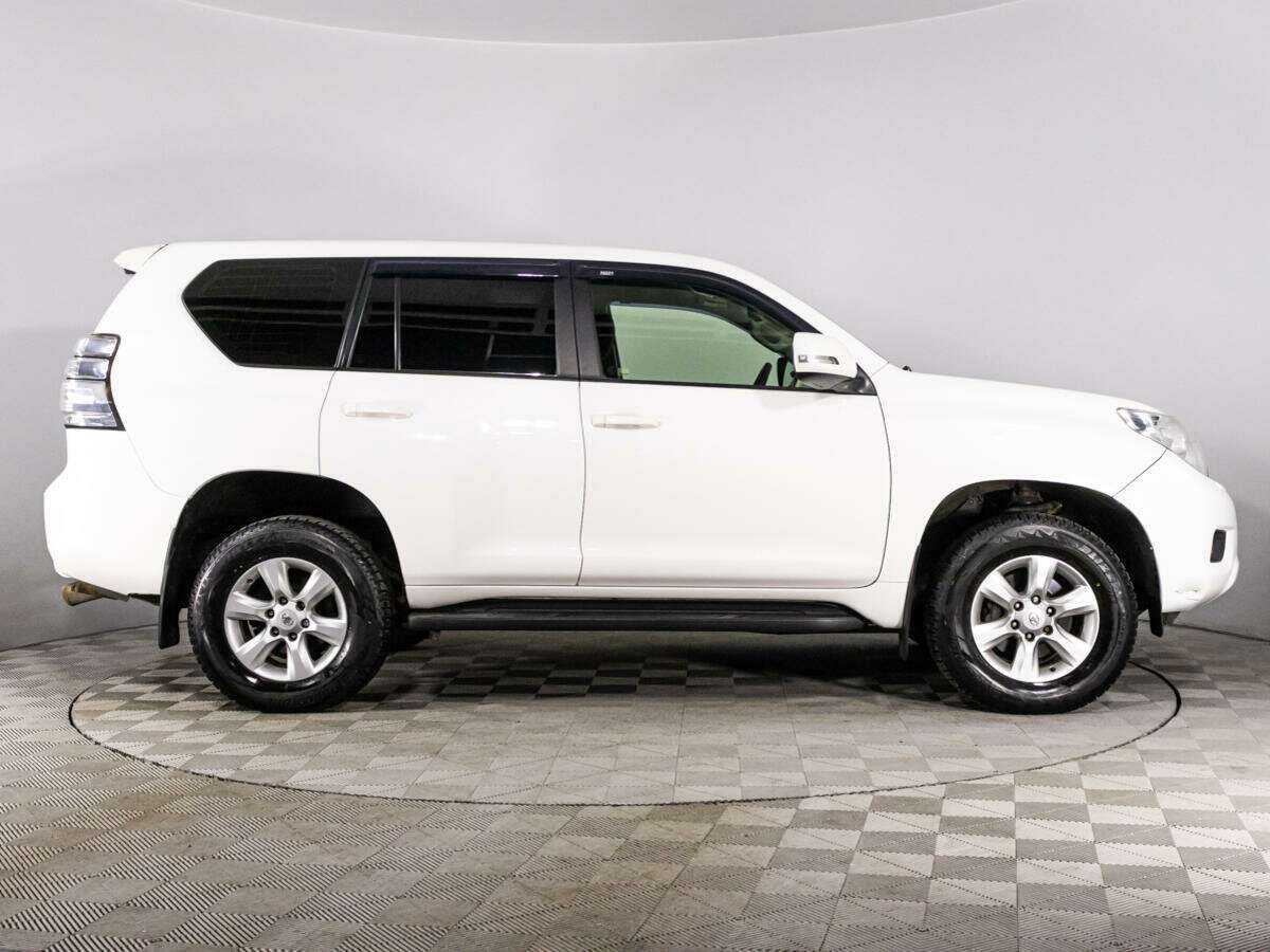 Купить Toyota Land Cruiser Prado с пробегом. Фото: #3