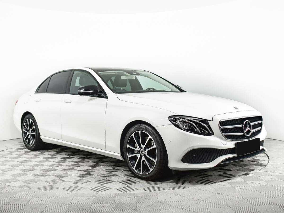 Купить Mercedes-Benz E-Класс с пробегом. Фото: #2