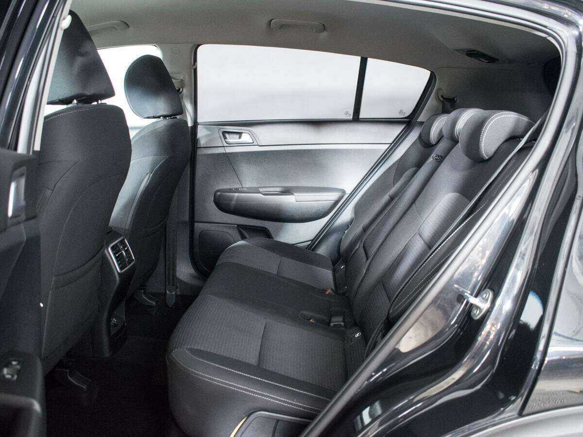 Купить Kia Sportage с пробегом. Фото: #9