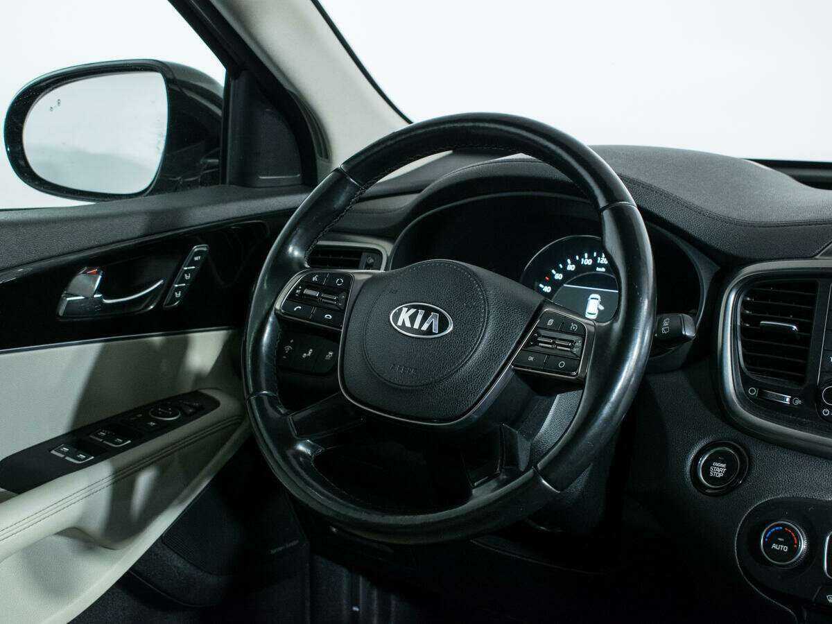 Купить Kia Sorento с пробегом. Фото: #13