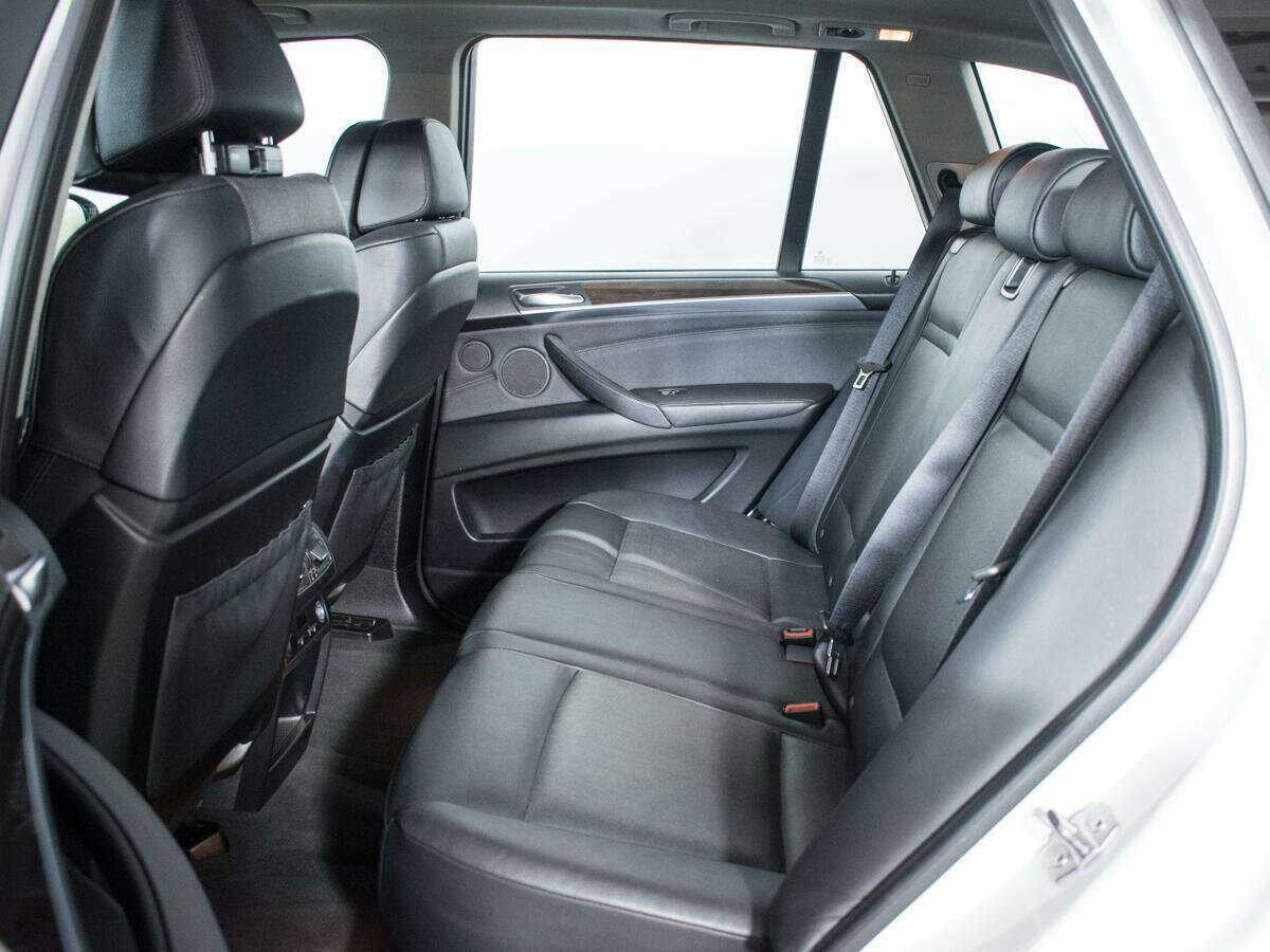 Купить BMW X5 с пробегом. Фото: #9