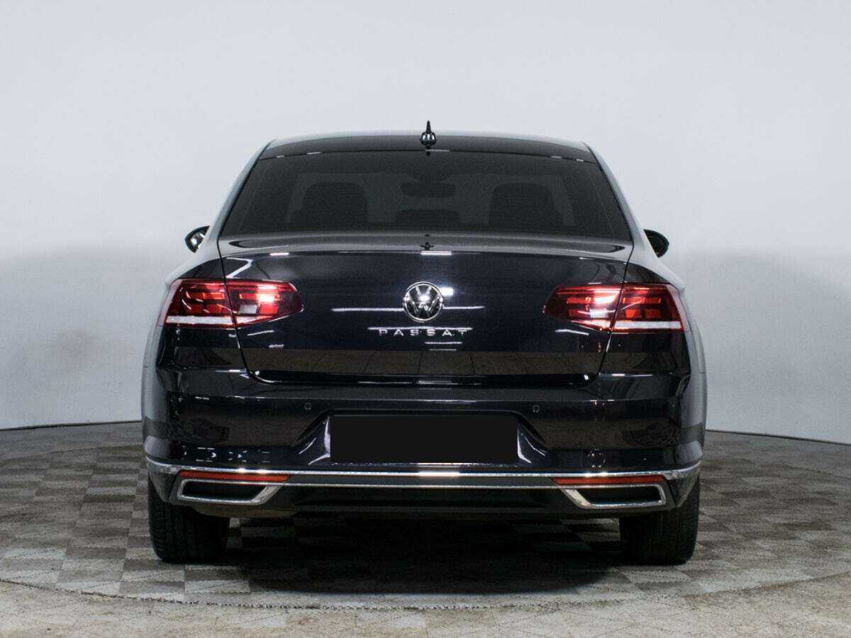 Купить Volkswagen Passat с пробегом. Фото: #5