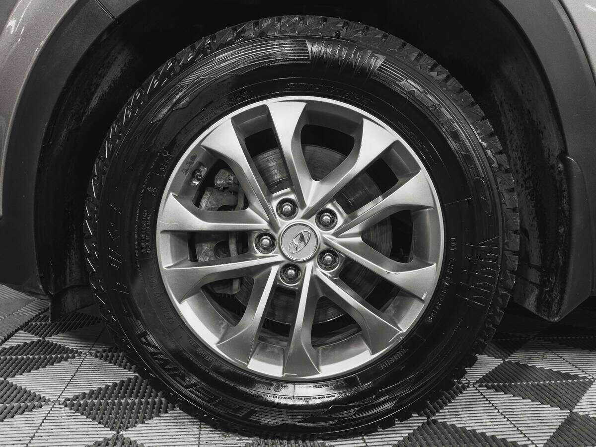 Купить Hyundai Santa Fe с пробегом. Фото: #15