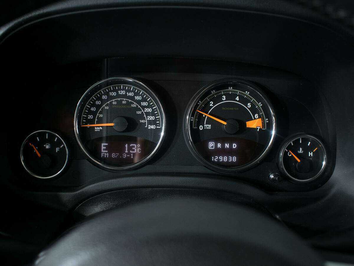 Купить Jeep Compass с пробегом. Фото: #10