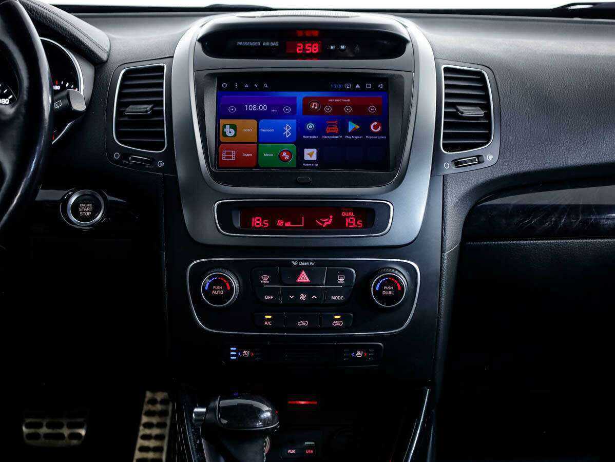 Купить Kia Sorento с пробегом. Фото: #15