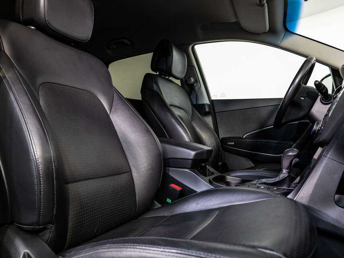 Купить Hyundai Santa Fe с пробегом. Фото: #10