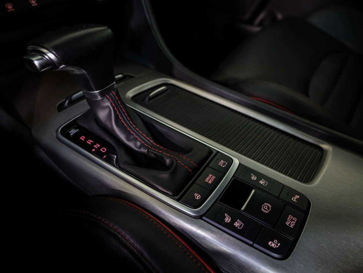 Купить Kia Optima с пробегом. Фото: #14