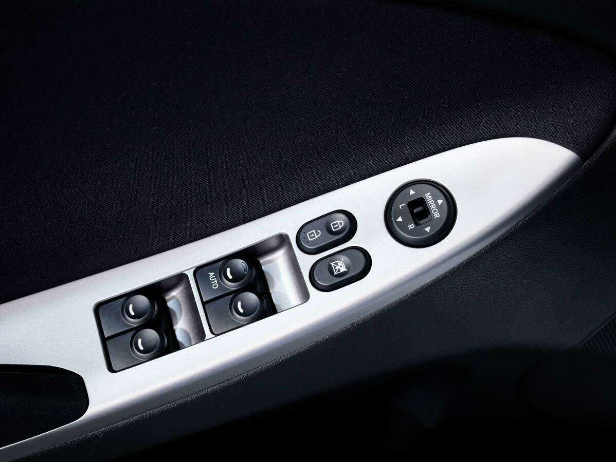 Купить Hyundai Solaris с пробегом. Фото: #13