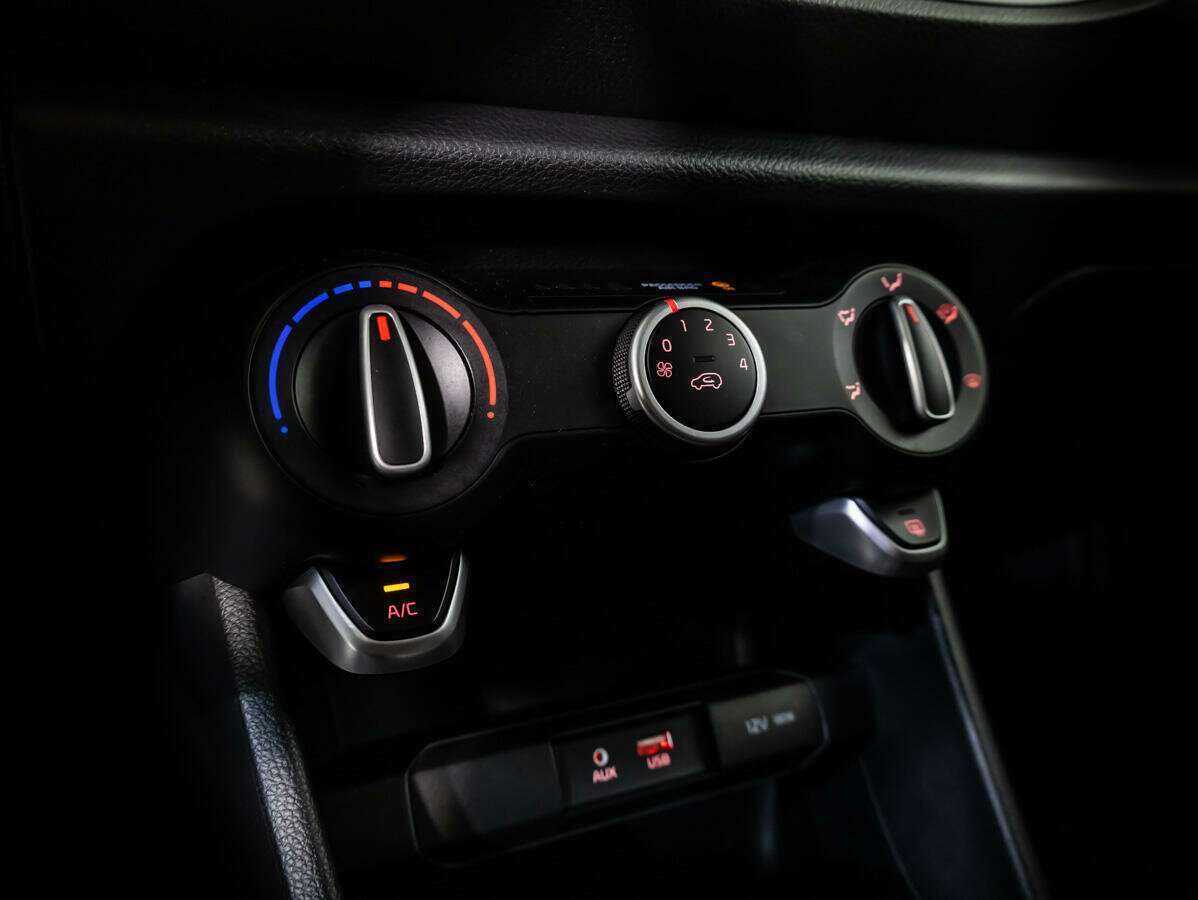 Купить Kia Picanto с пробегом. Фото: #12