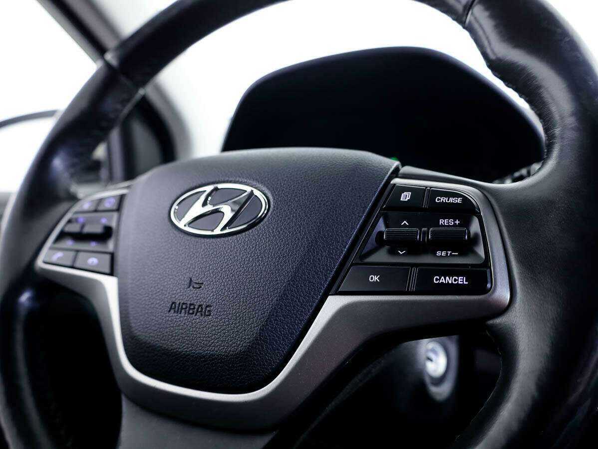 Купить Hyundai Solaris с пробегом. Фото: #16