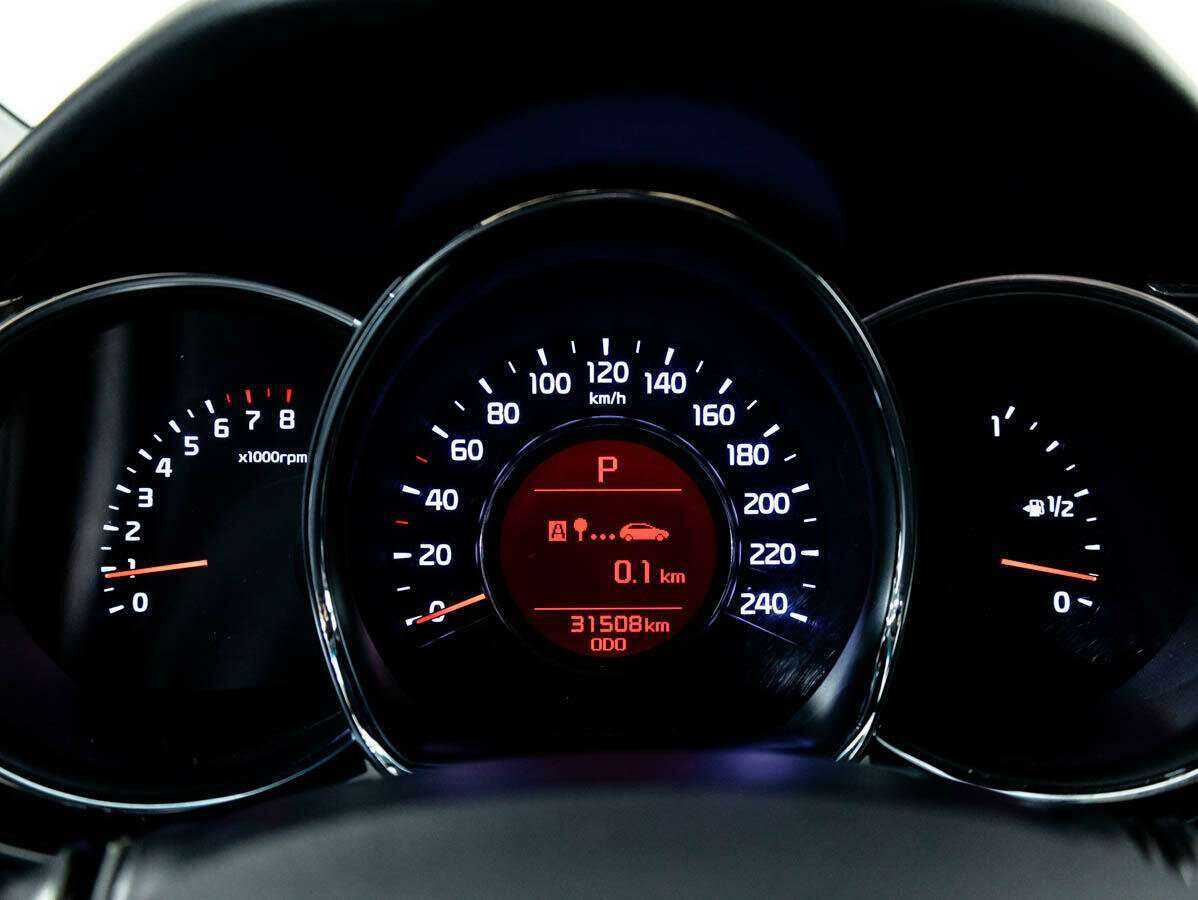 Купить Kia Ceed с пробегом. Фото: #12
