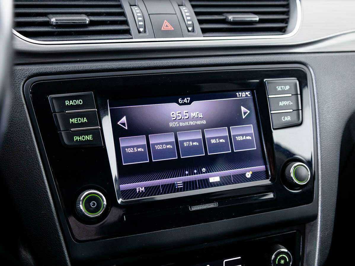 Купить Skoda Rapid с пробегом. Фото: #14