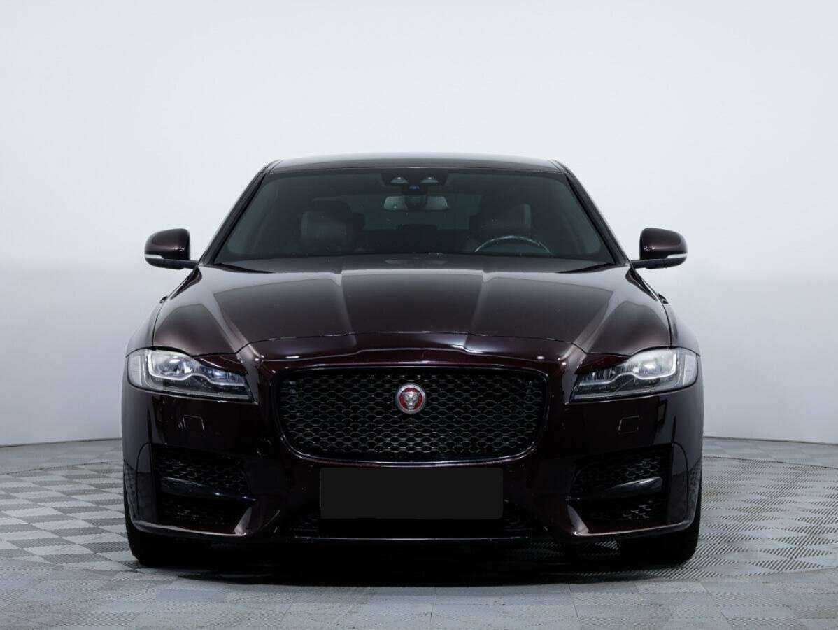 Купить Jaguar XF с пробегом. Фото: #1