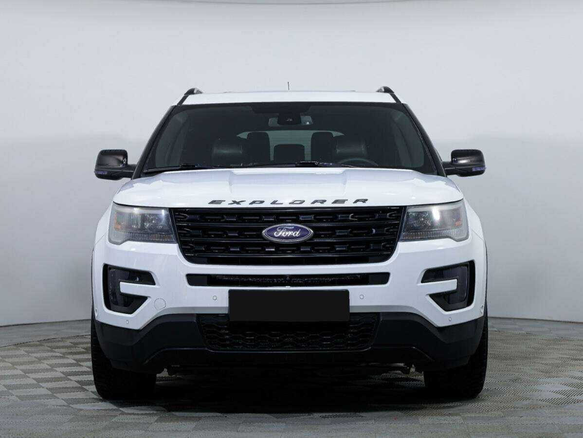 Купить Ford Explorer с пробегом. Фото: #1